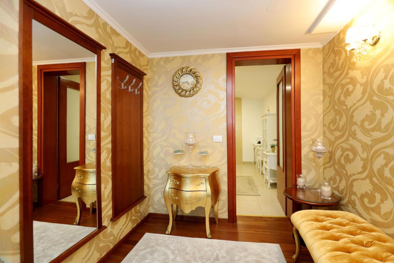 Apart-Hotel Integra Баня Лука Екстериор снимка
