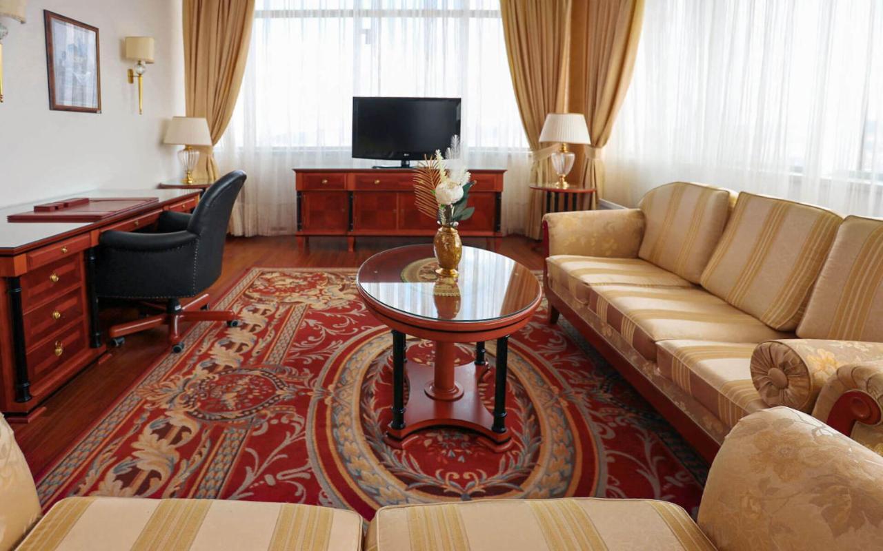 Apart-Hotel Integra Баня Лука Екстериор снимка