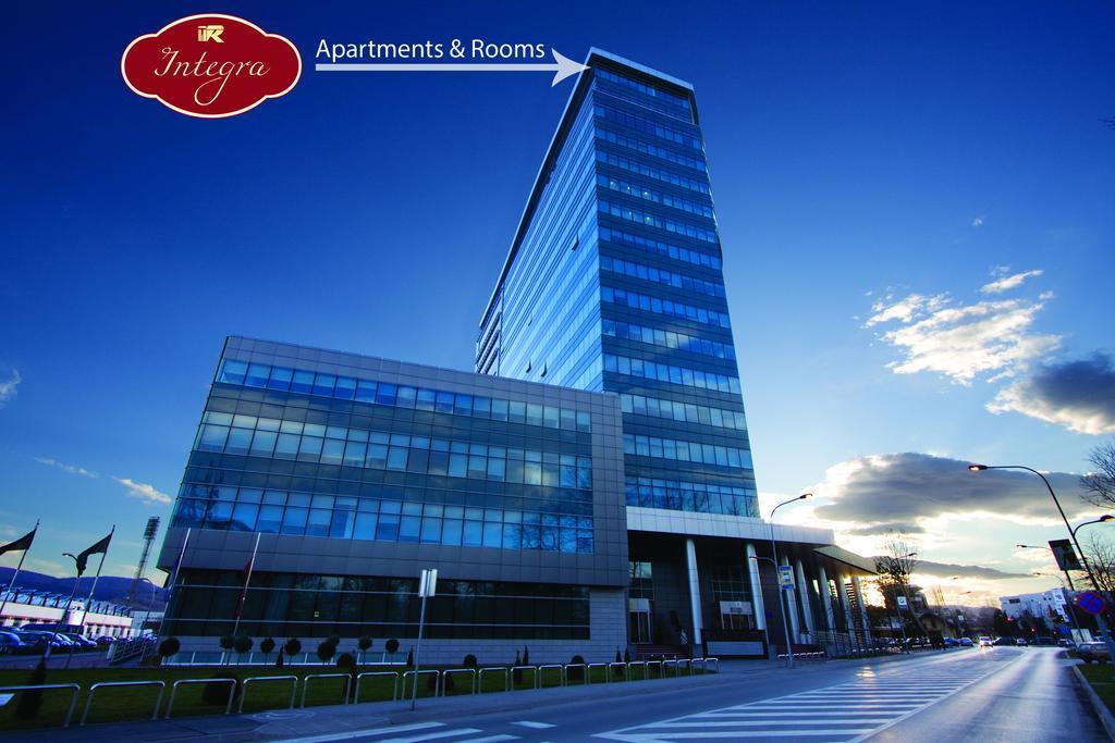 Apart-Hotel Integra Баня Лука Екстериор снимка